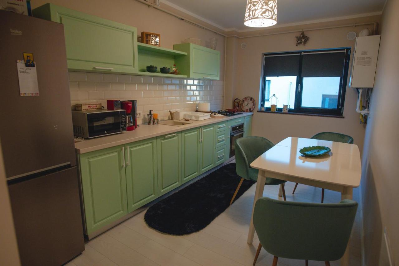 La Stejari Apartment Suceava Eksteriør bilde