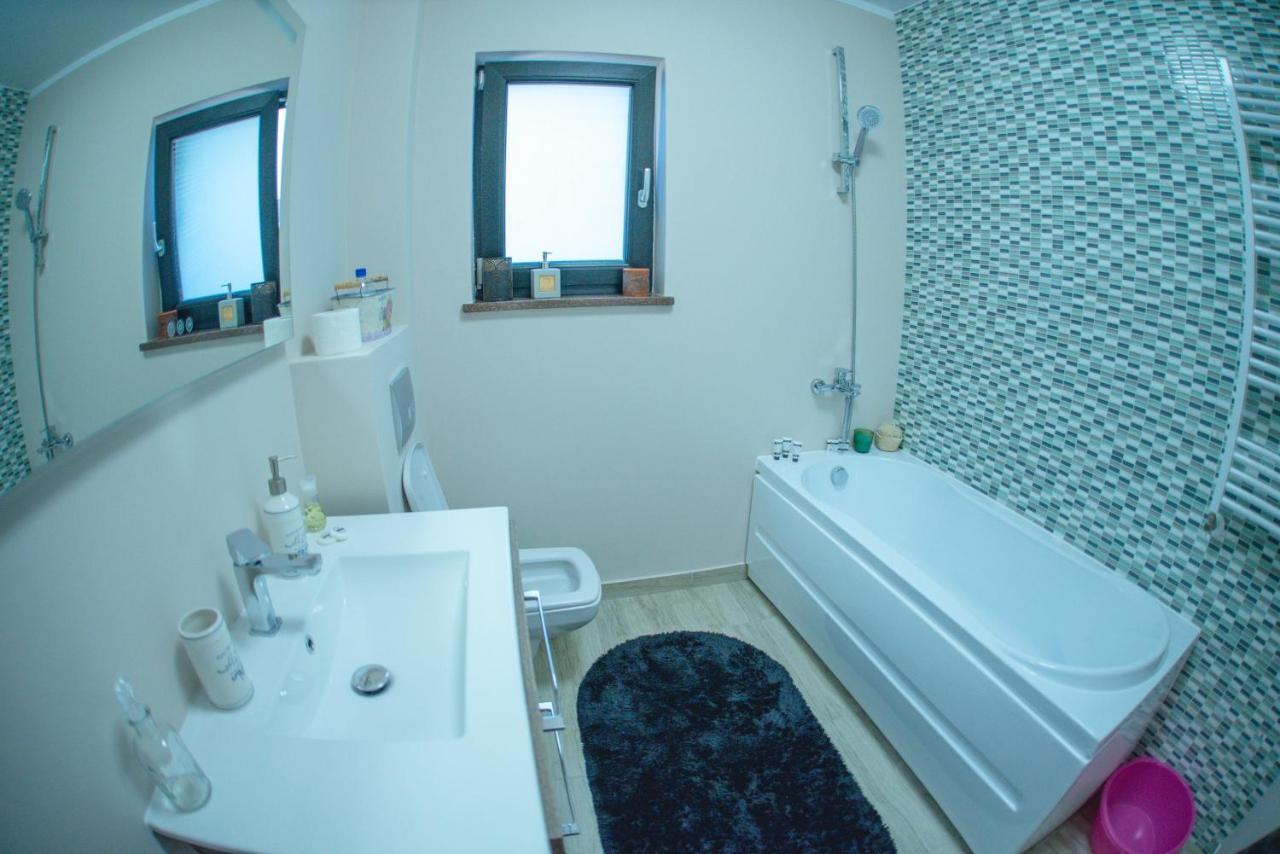 La Stejari Apartment Suceava Eksteriør bilde